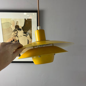 Lamellenlampe gelb aus Dänemark