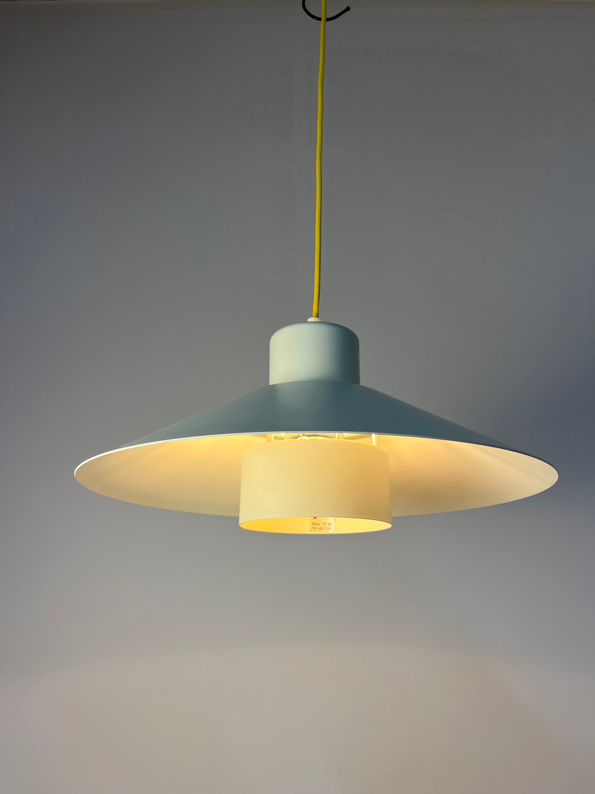 Lamellenlampe weiß von Lyskær Belysning