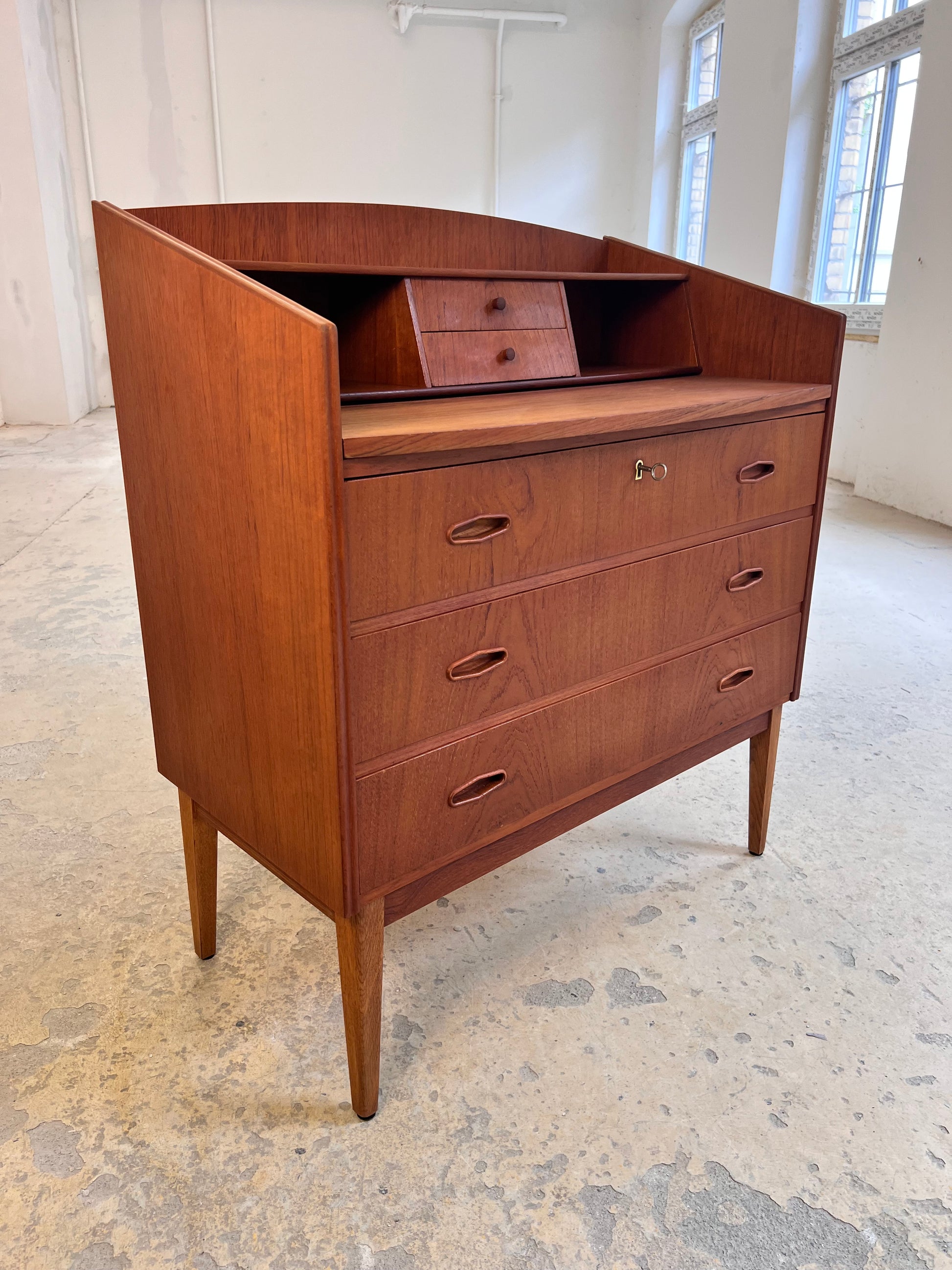 Sekretär Teak aus Dänemark