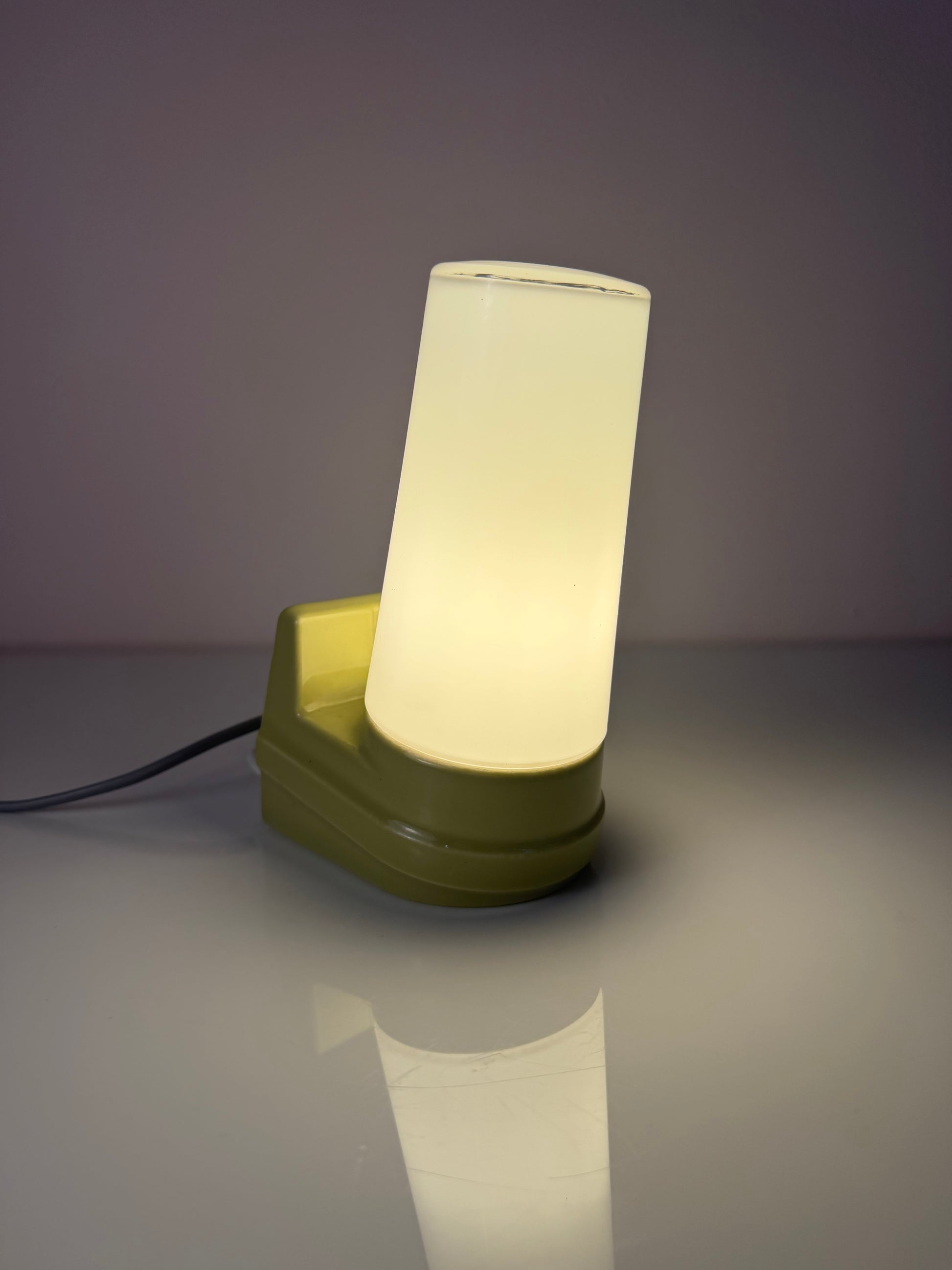 Wandlampe Modell 6080 mintgrün von Sigvard Bernadotte für Ifö