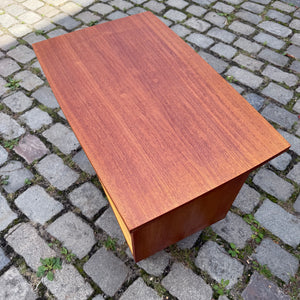 Fernsehvitrine Sapelli-Mahagoni mit drehbare Platte
