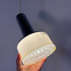 Hängelampe weiß Glas Chrom aus den Niederlanden