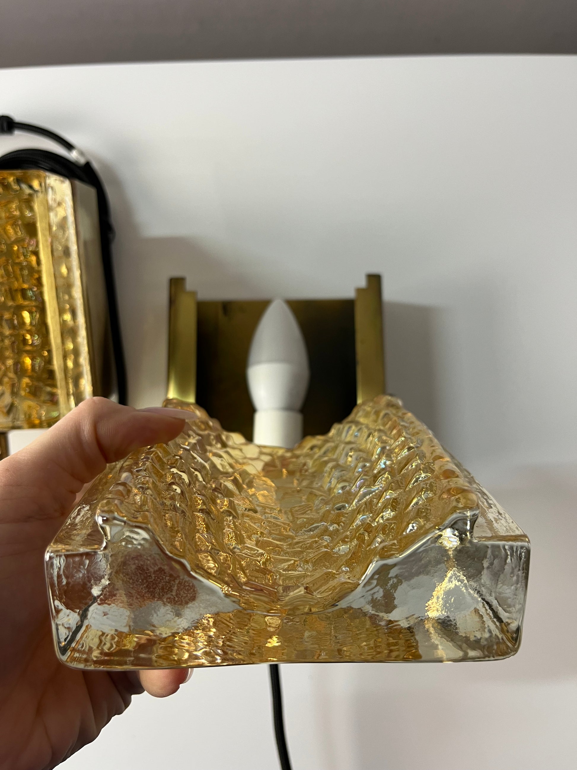 Set: 2x Wandlampe Kalmarlampet 17205 gold Messing Glas von Vitrika