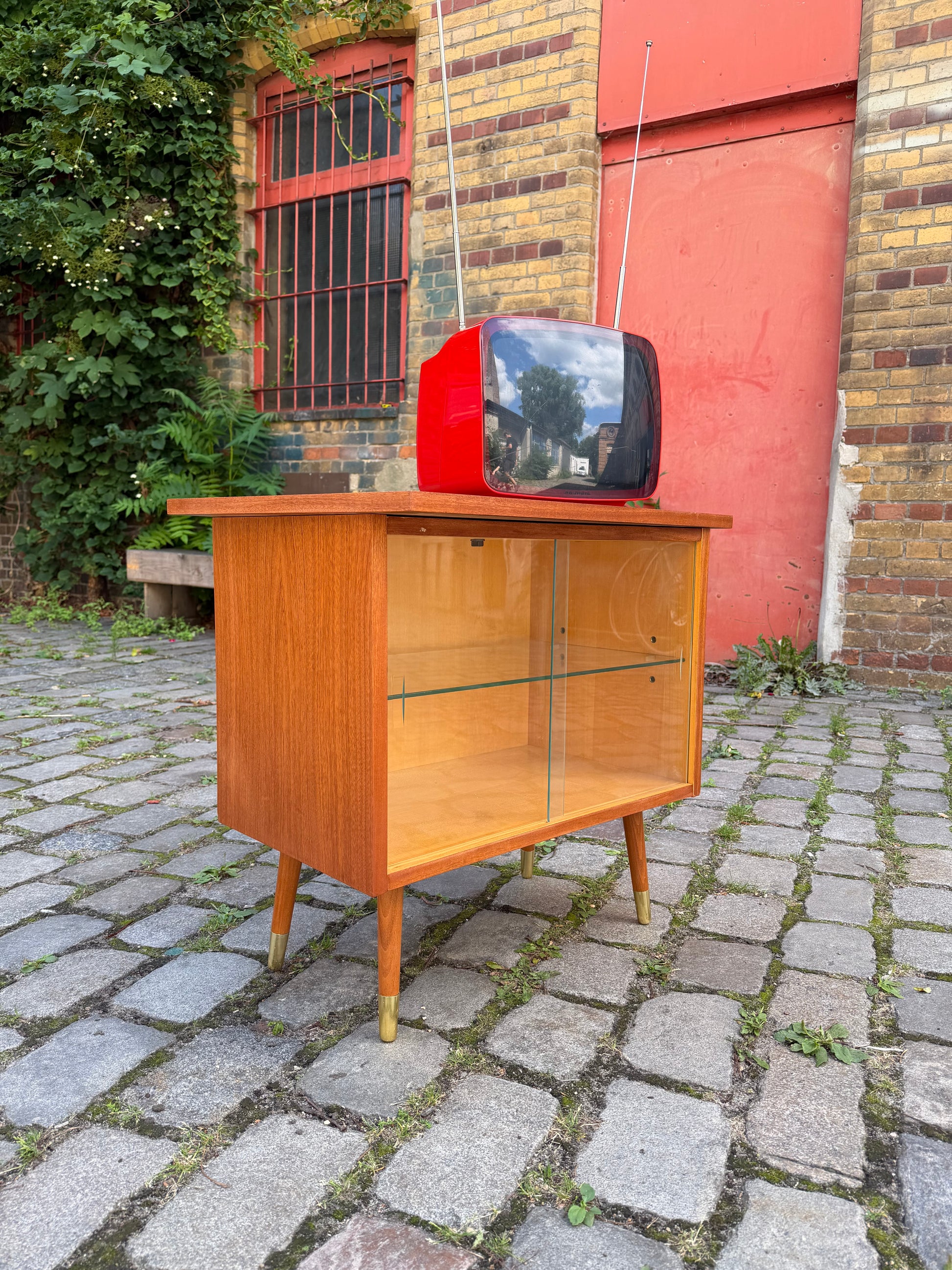 Fernsehvitrine Sapelli-Mahagoni mit drehbare Platte