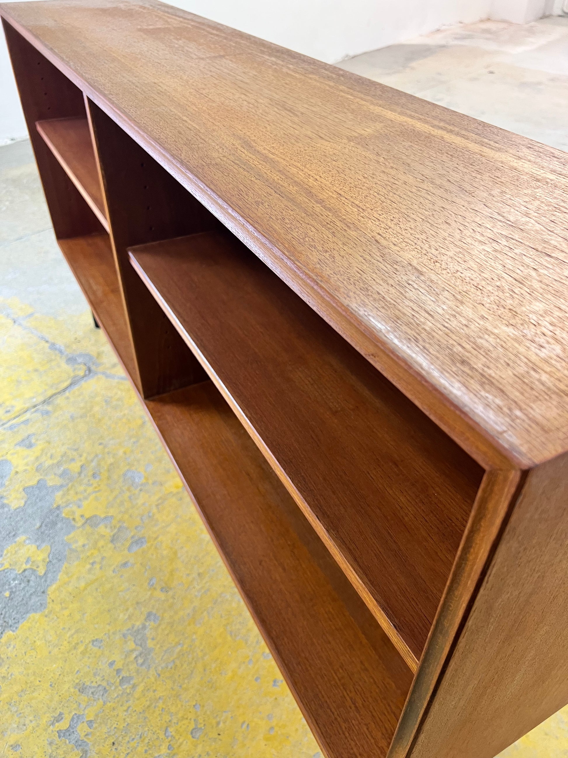 Regal Teak von rt Möbel