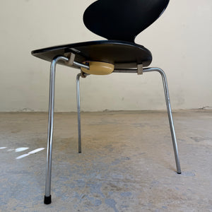 Stuhl Ameise schwarz von Arne Jacobsen für Fritz Hansen 1992