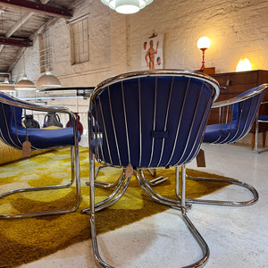 Set: 4x Freischwinger Chrom blau und runder Glastisch von Gastone Rinaldi für Alma