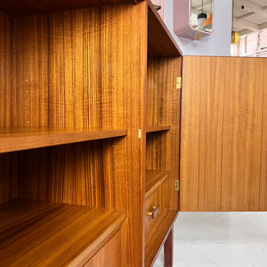 Schrank mit innenliegenden Schubladen Teak aus Dänemark