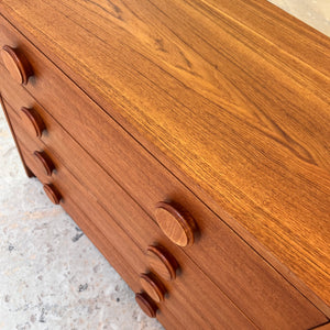 Kommode Teak mit runden Griffen aus Dänemark