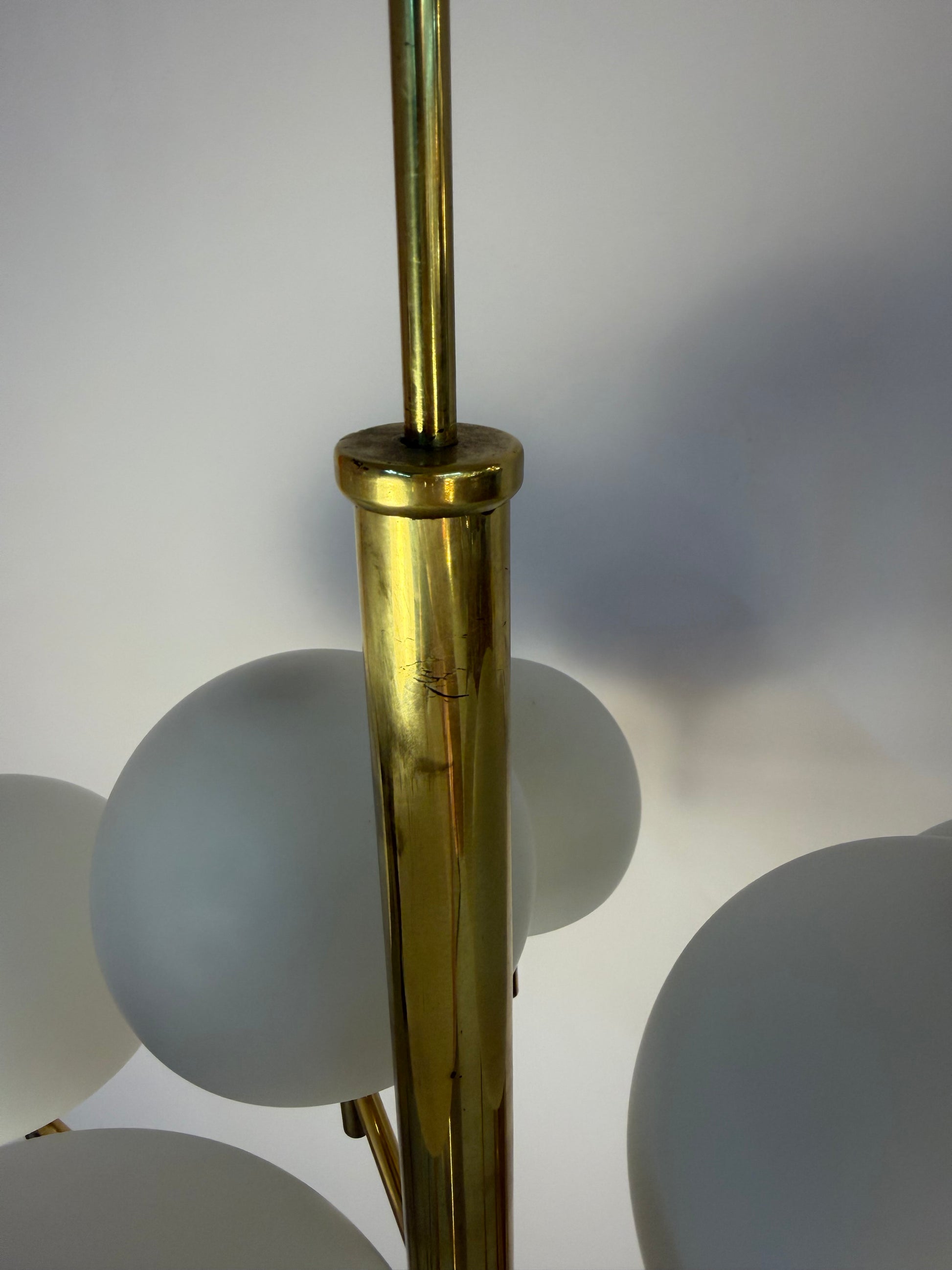 9-flammiger Kronleuchter Type 2645 Messing Opalglas von Aloys Fischer Sundern