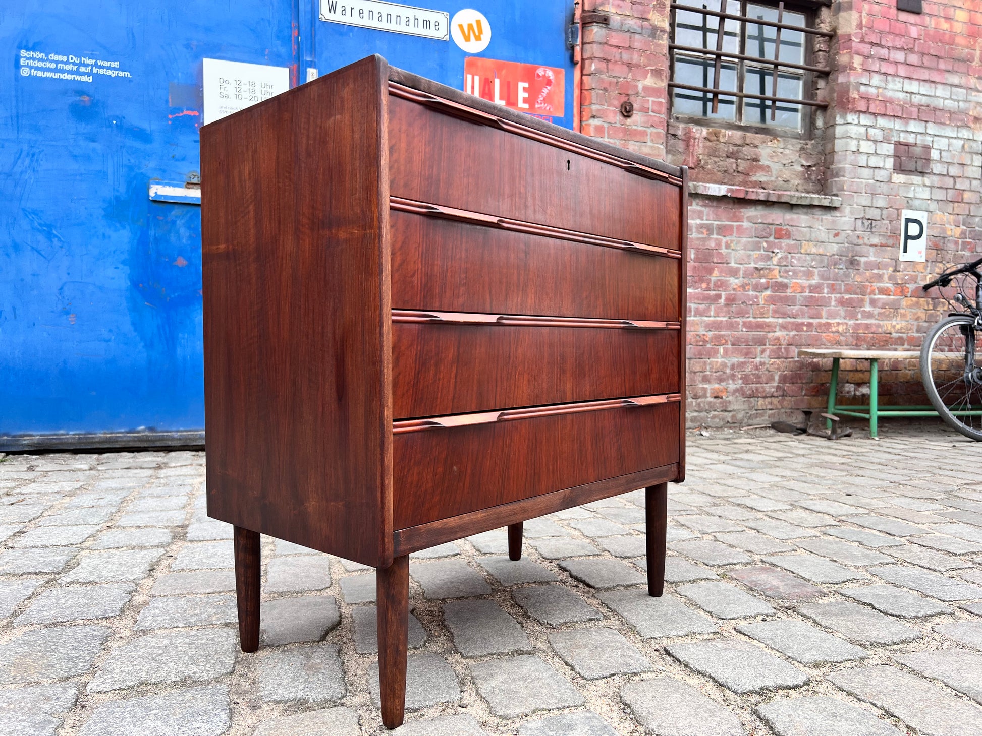 Kommode dunkelbraun aus Dänemark