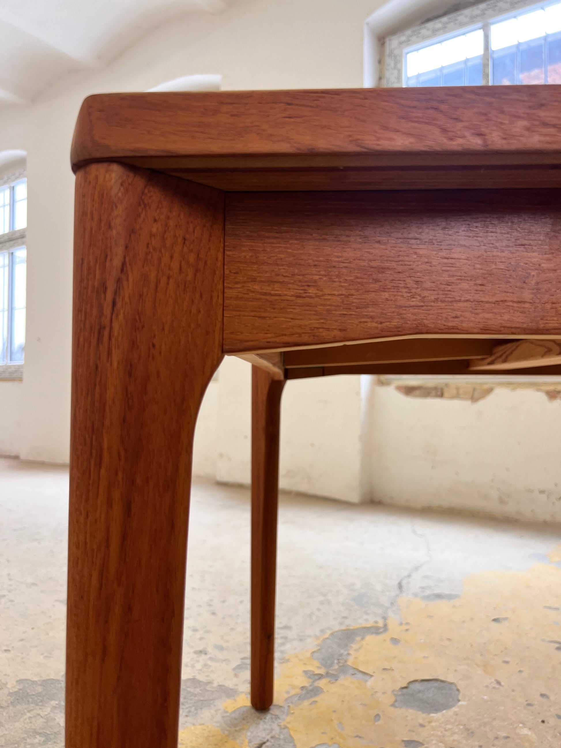 Ausziehbarer quadratischer Esstisch Teak von Vejle