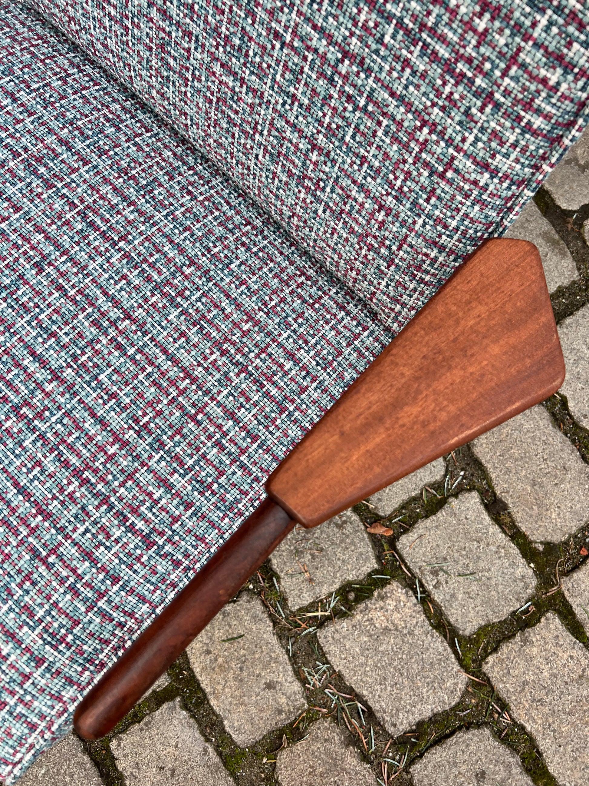 Ruster Lounge Chair neu gepolstert von Yngve Ekström für Swedese