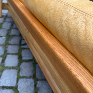 3-Sitzer Sofa gelb Echtleder Holz von Rolf Benz