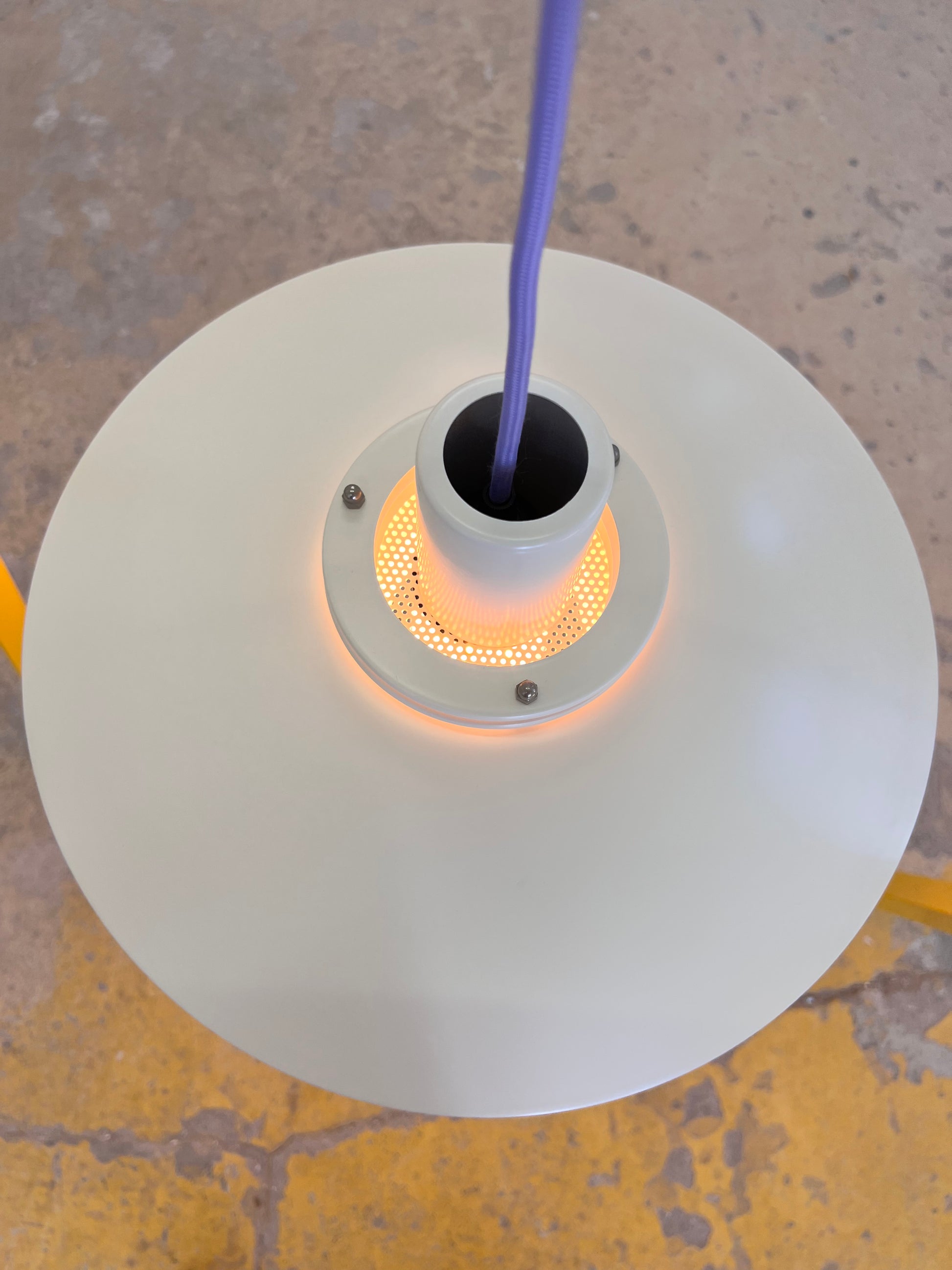 Lamellenlampe Modell Leto cremeweiß von Top Lamper