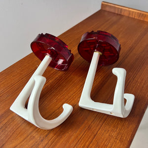 Set Kleiderhaken rot