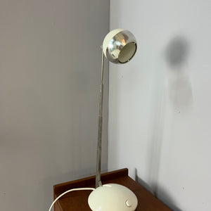 Schreibtischlampe weiß Chrom mit Teleskoparm von Eichhoff Werke