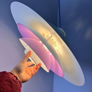 Lamellenlampe weiß lila von Formlight