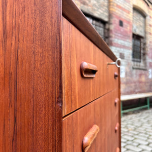 Kommode Teak mit Schloss aus Dänemark