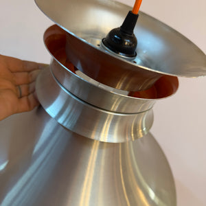 Hängelampe silber orange aus Dänemark
