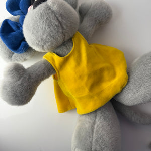 Diddlina Maus mit gelbem Kleid von Thomas Goletz