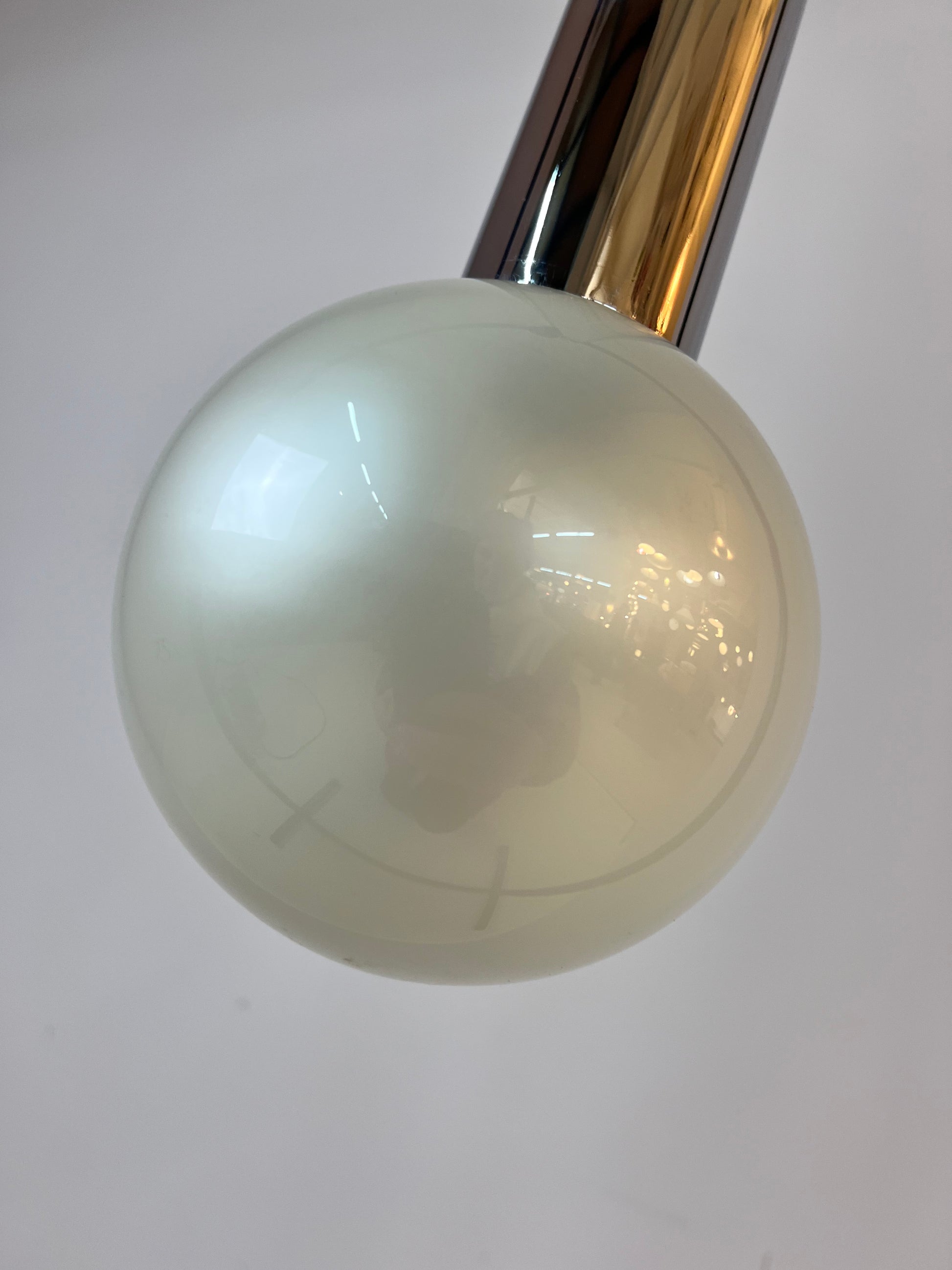 Hängelampe Big Globe Perlmutt Chrom von Motoko Ishii für STAFF