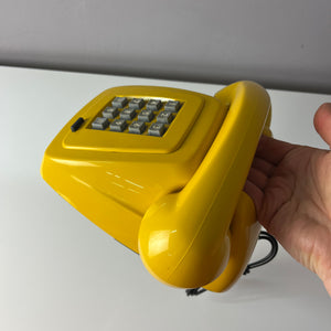 Telefon Modell 73 D gelb von Kirk