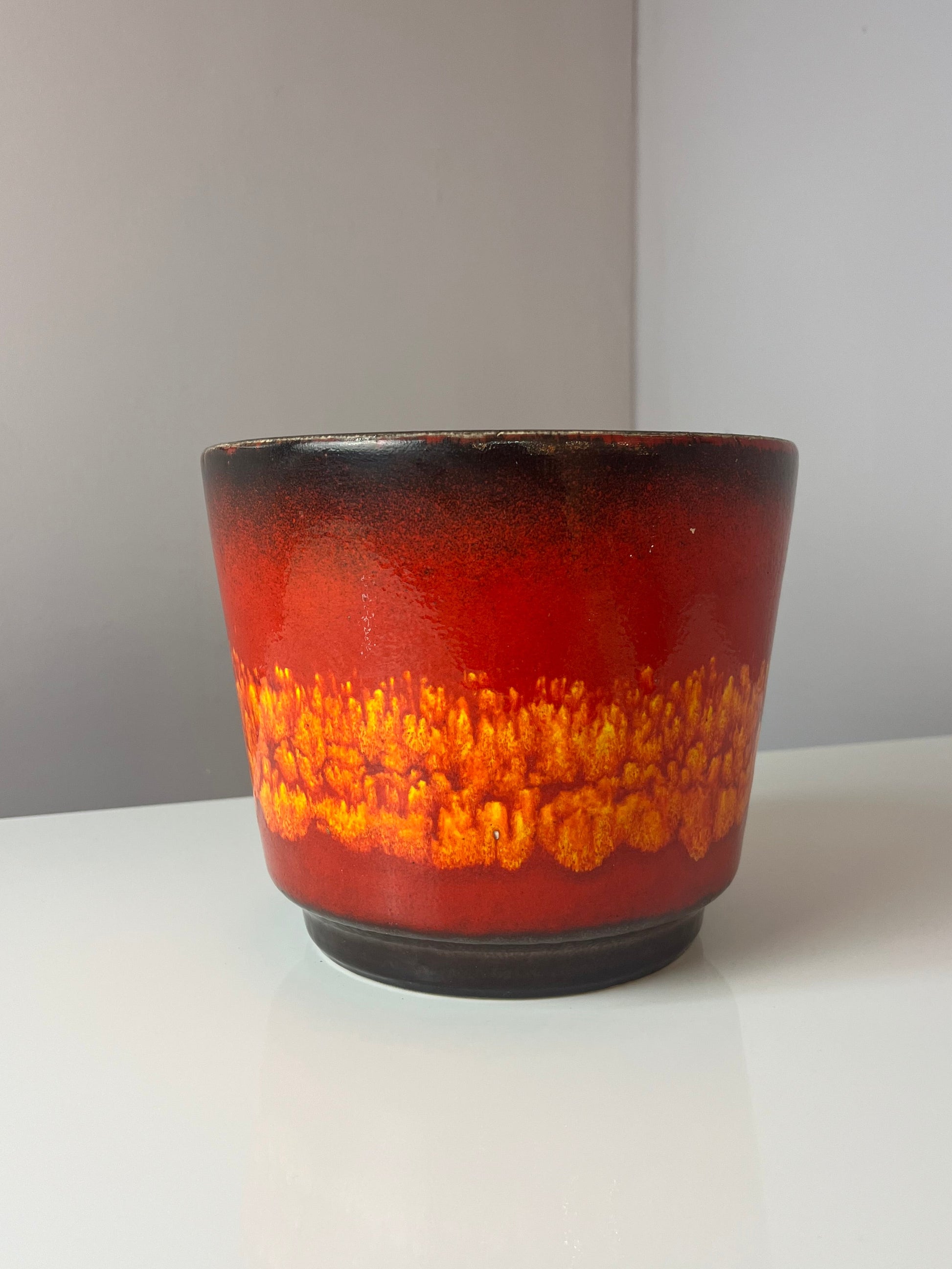 Blumentopf Fat Lava orange rot