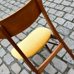 Polsterstuhl gelb Samt Teak