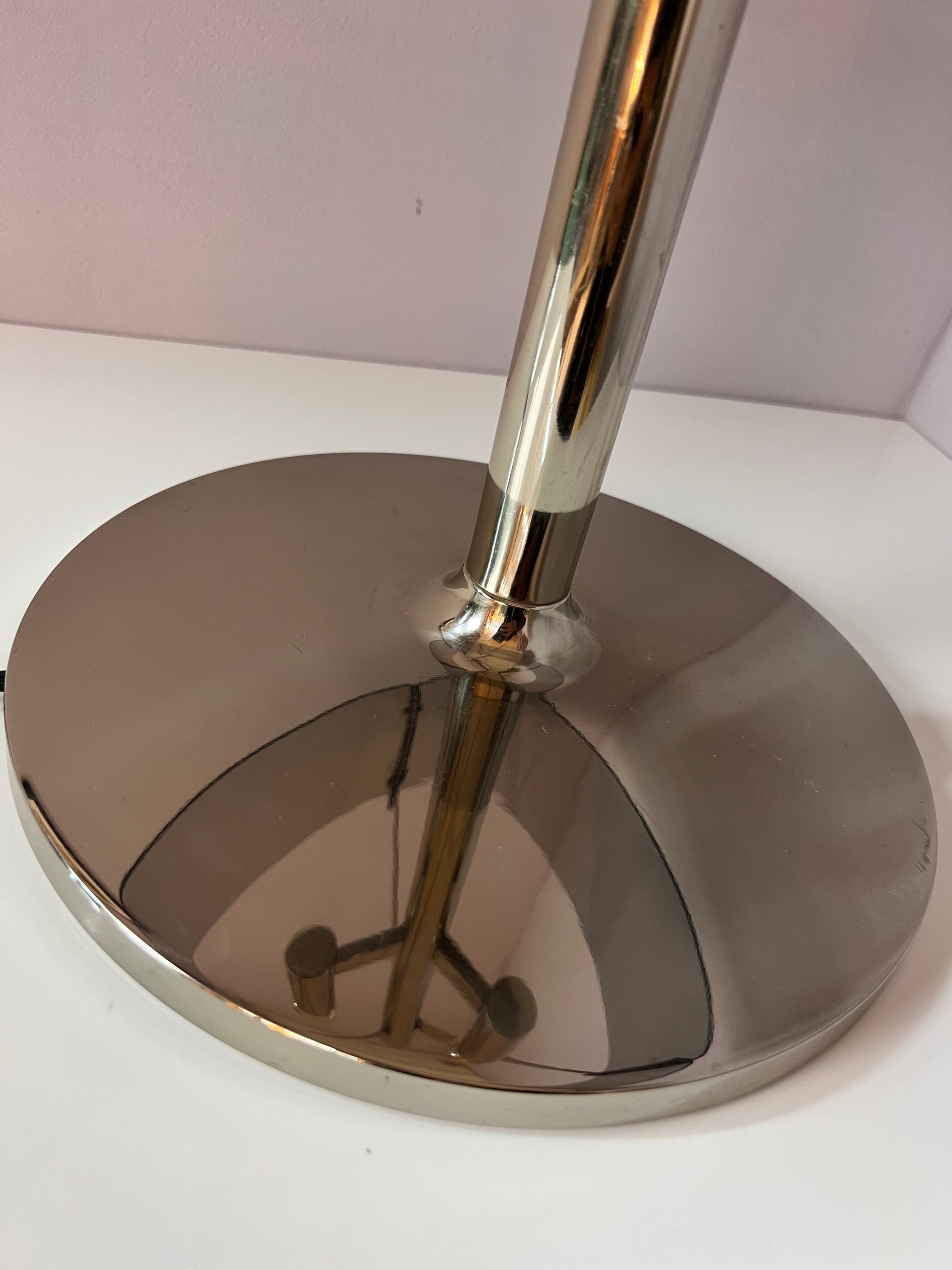 Tischlampe Chrom & Rauchacryl