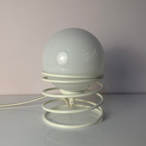 Tischlampe Spirale weiß von Massive Lighting