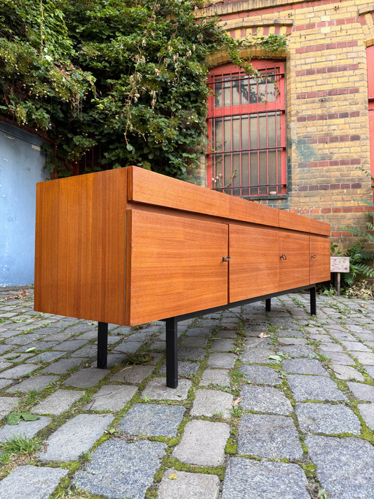 XXL Sideboard Teak mit Schloss aus Deutschland