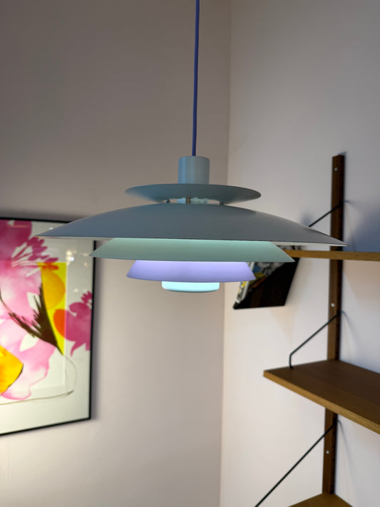Lamellenlampe weiß lila von Formlight