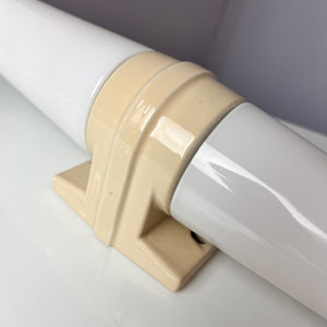 Wandlampe cremebeige von Sigvard Bernadotte für Ifö
