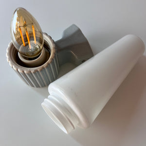 Wandlampe Modell 6020 grau Sigvard Bernadotte für Ifö