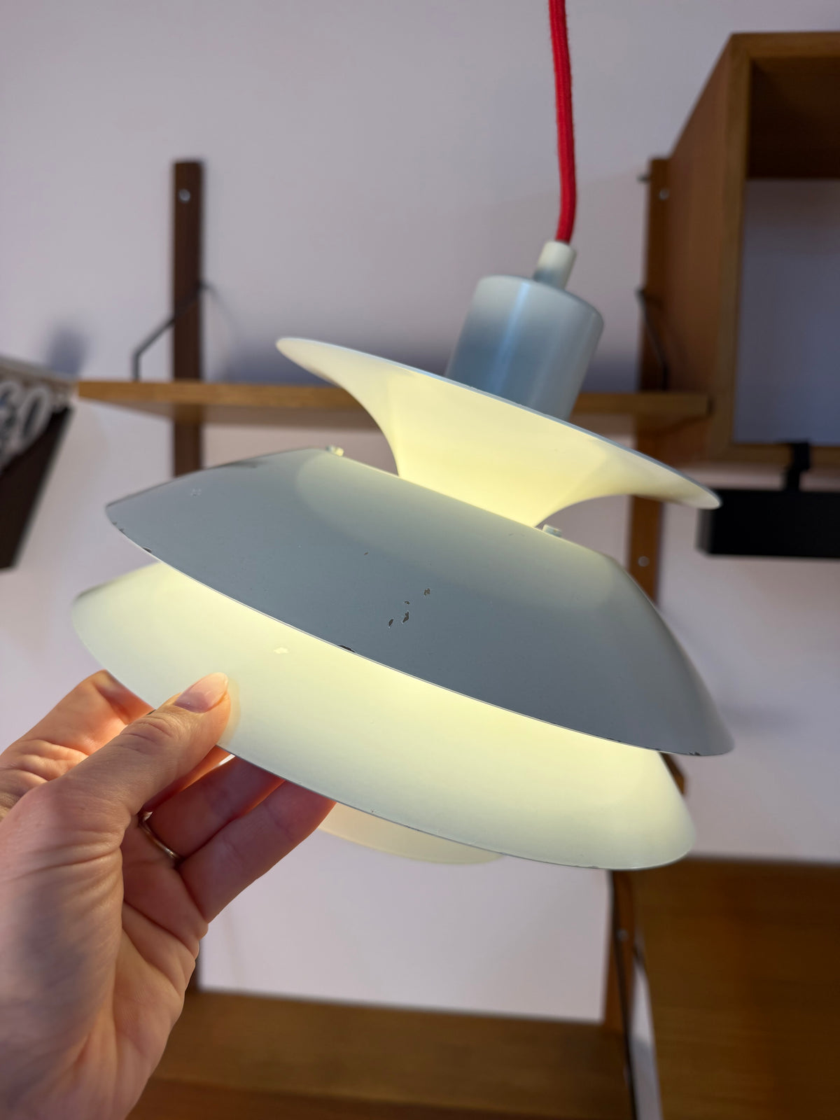 Lamellenlampe weiß aus Dänemark