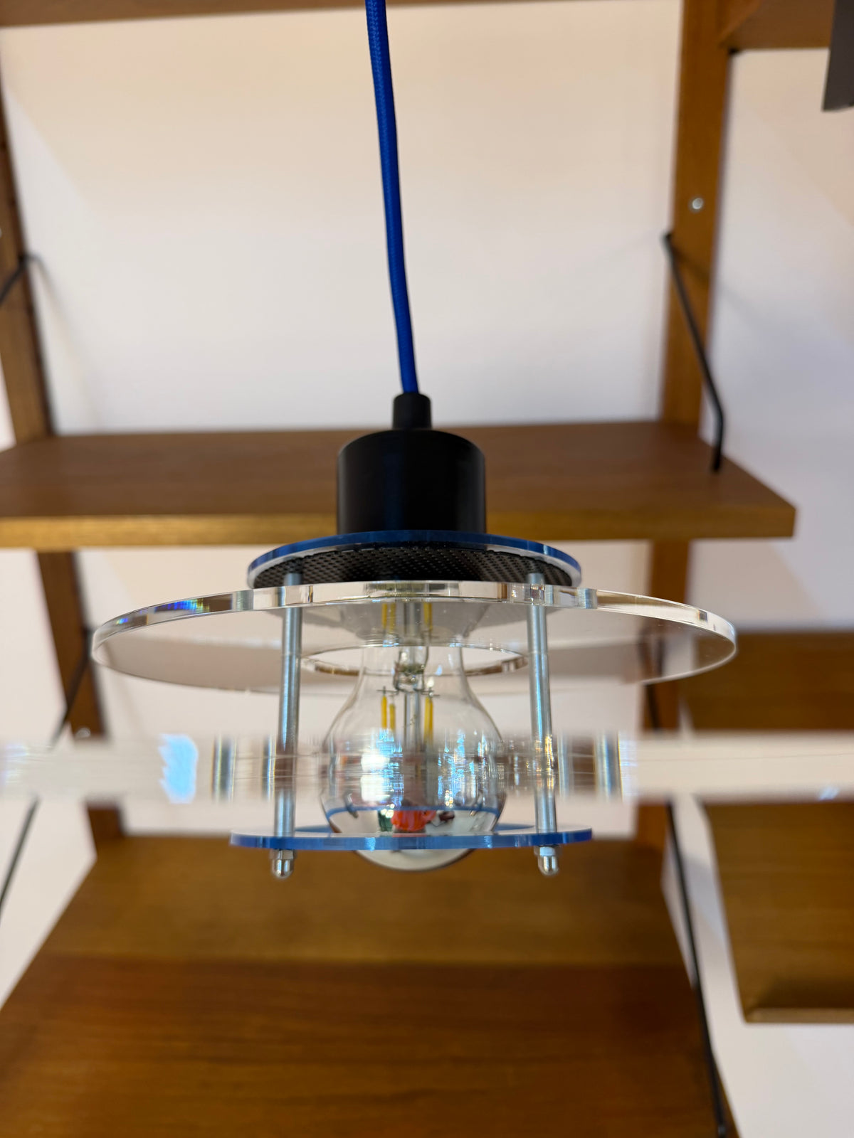 Lamellenlampe Modell Space Acrylglas von Design Light