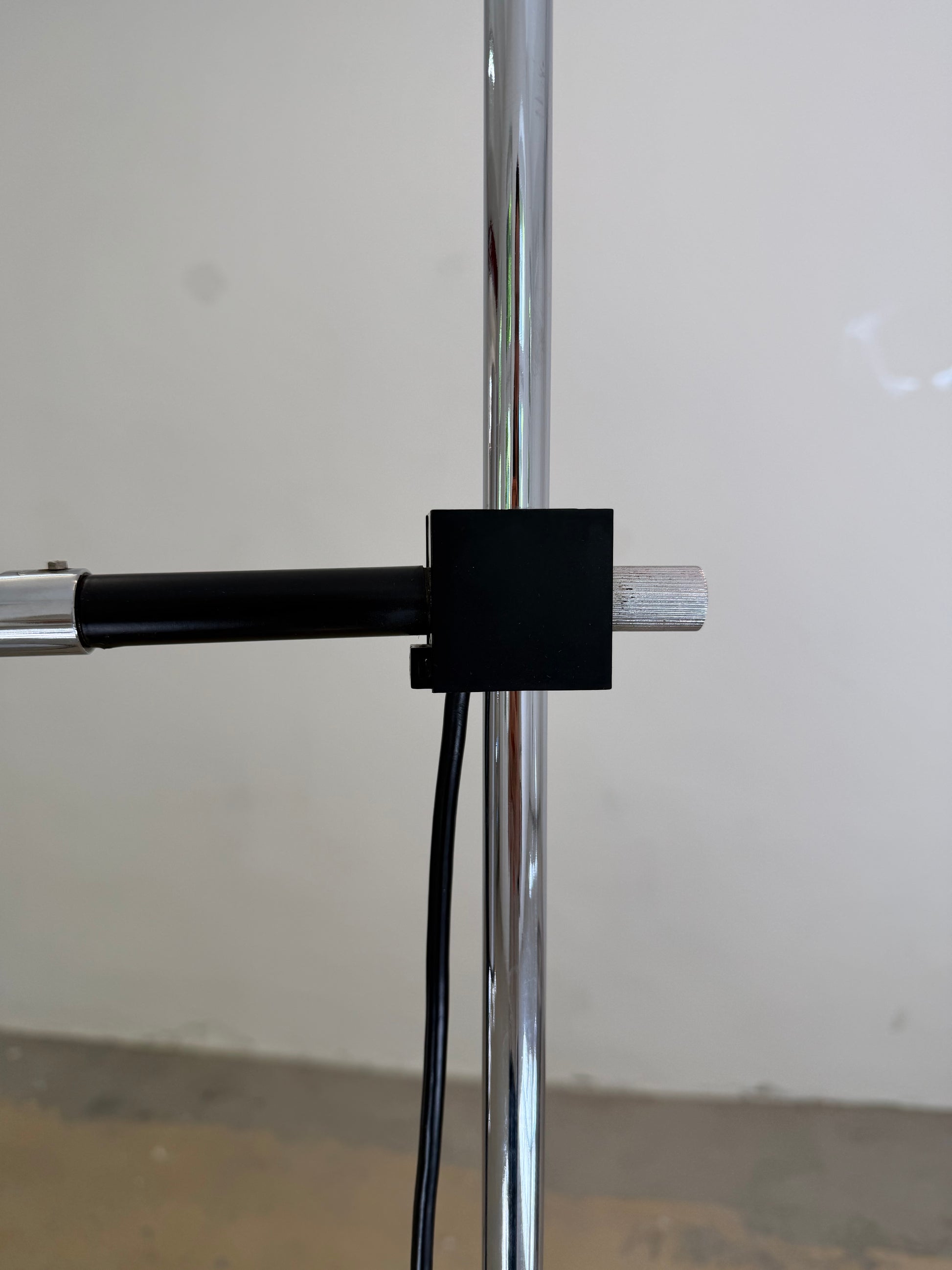 Stehlampe silber von Arnold Berges für Staff