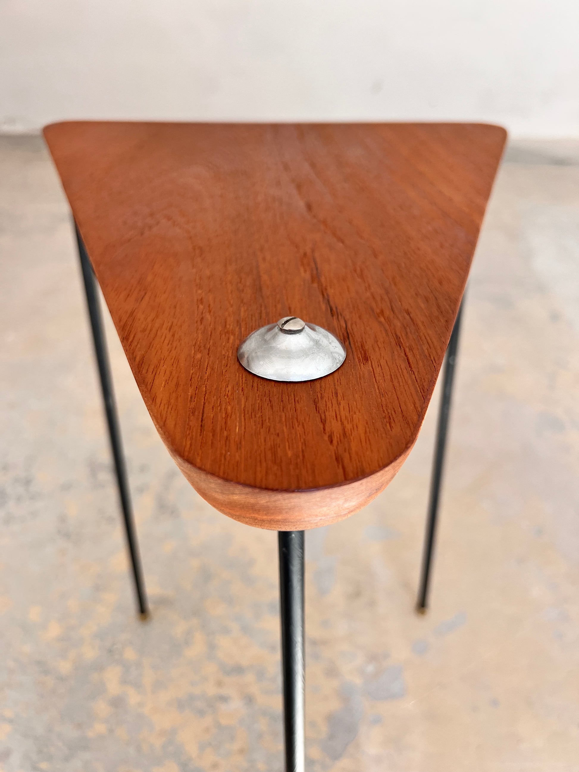 Beistelltisch Dreieck Teak aus Dänemark