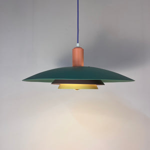 Lamellenlampe neu lackiert, Dänemark