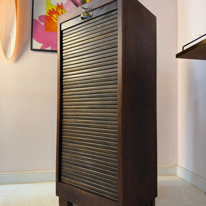 Rollladenschrank mit Messinggriff & Schloss von Soennecken