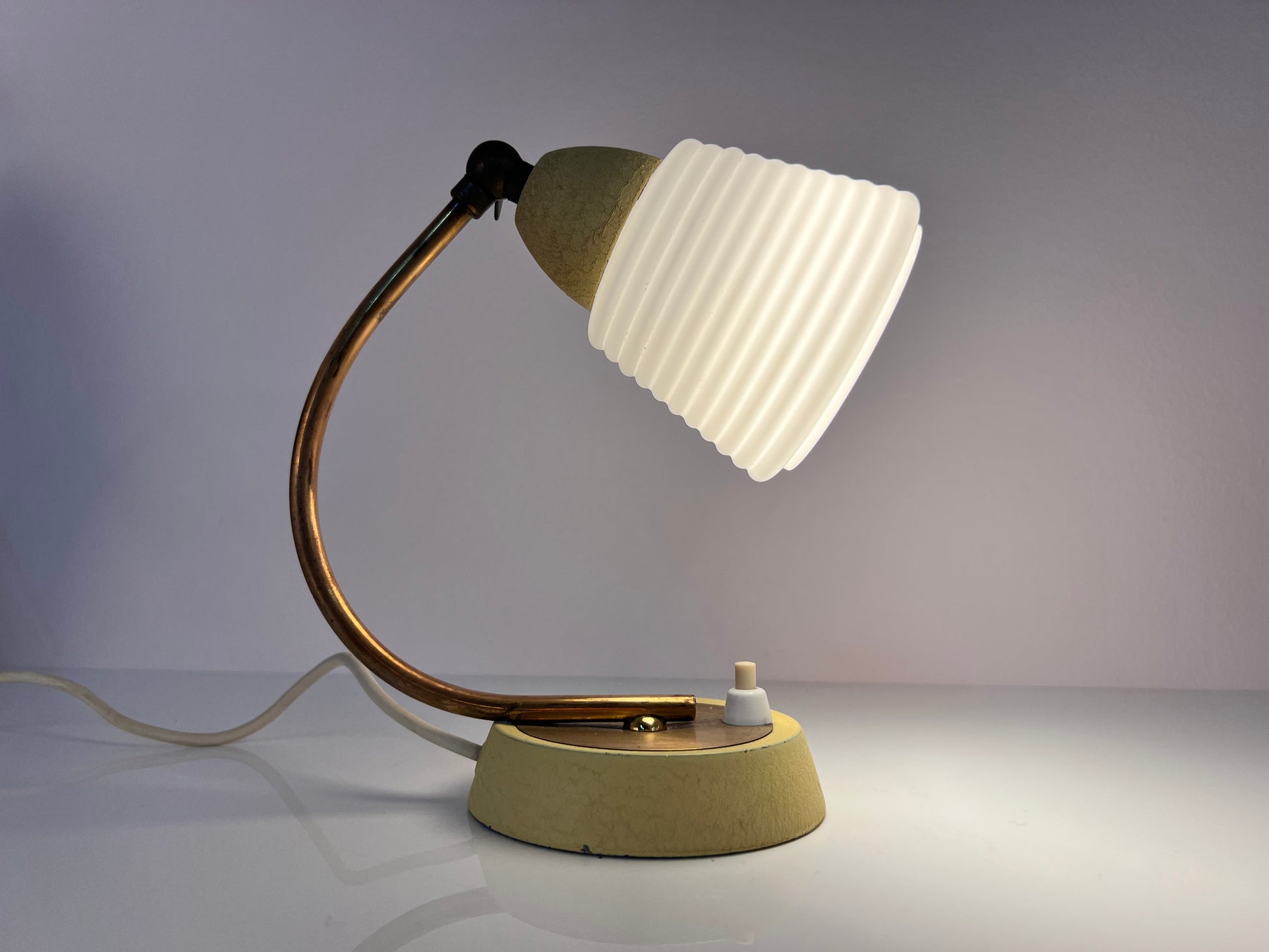 Schreibtischlampe Messing mit Glasschirm