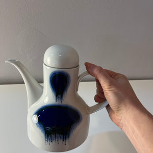 Kaffeekanne klein Form F Pop Art blau weiß von Fürstenberg