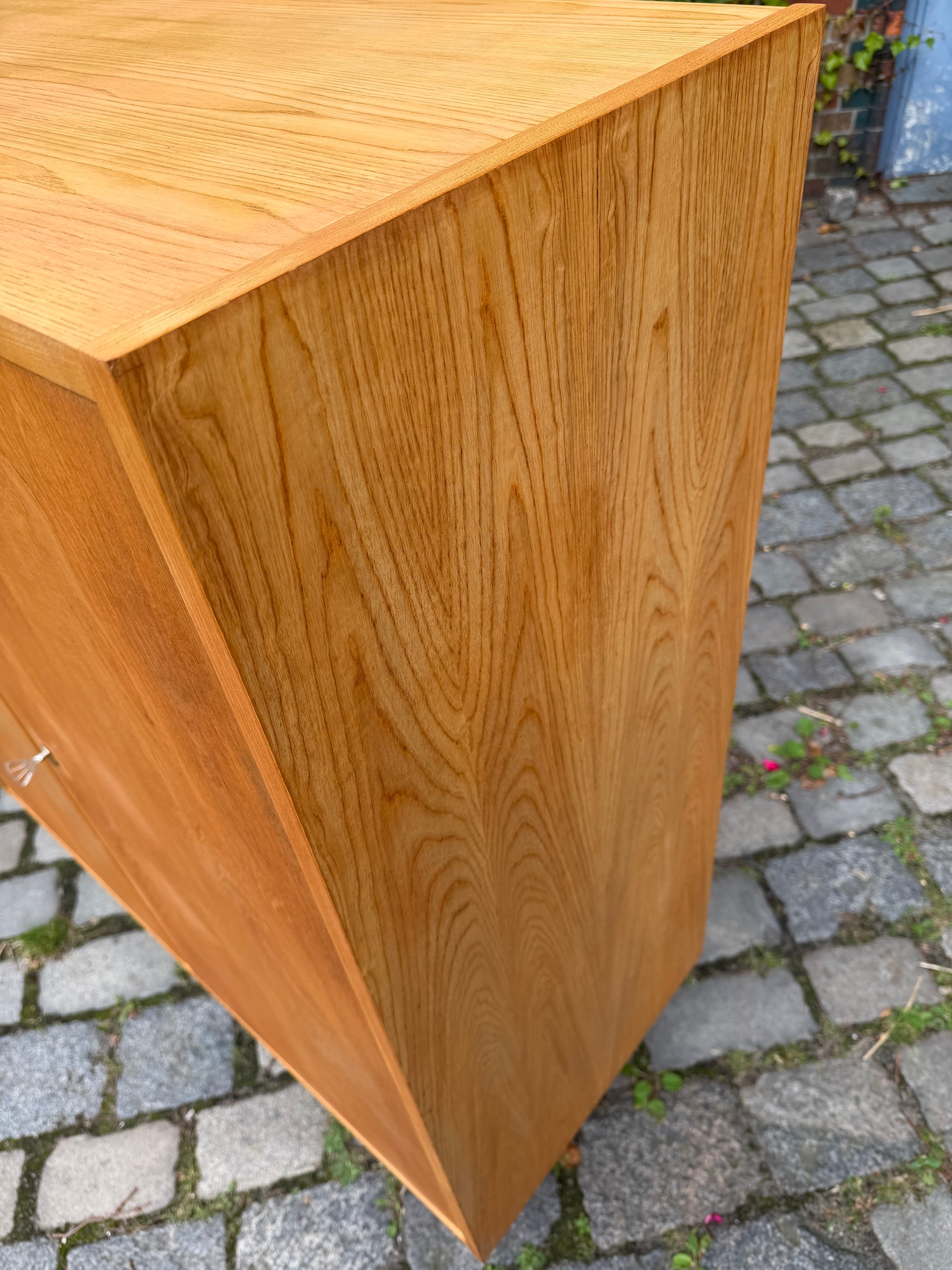 Schrank Typ 602/B Esche von Franz Ehrlich für Hellerau