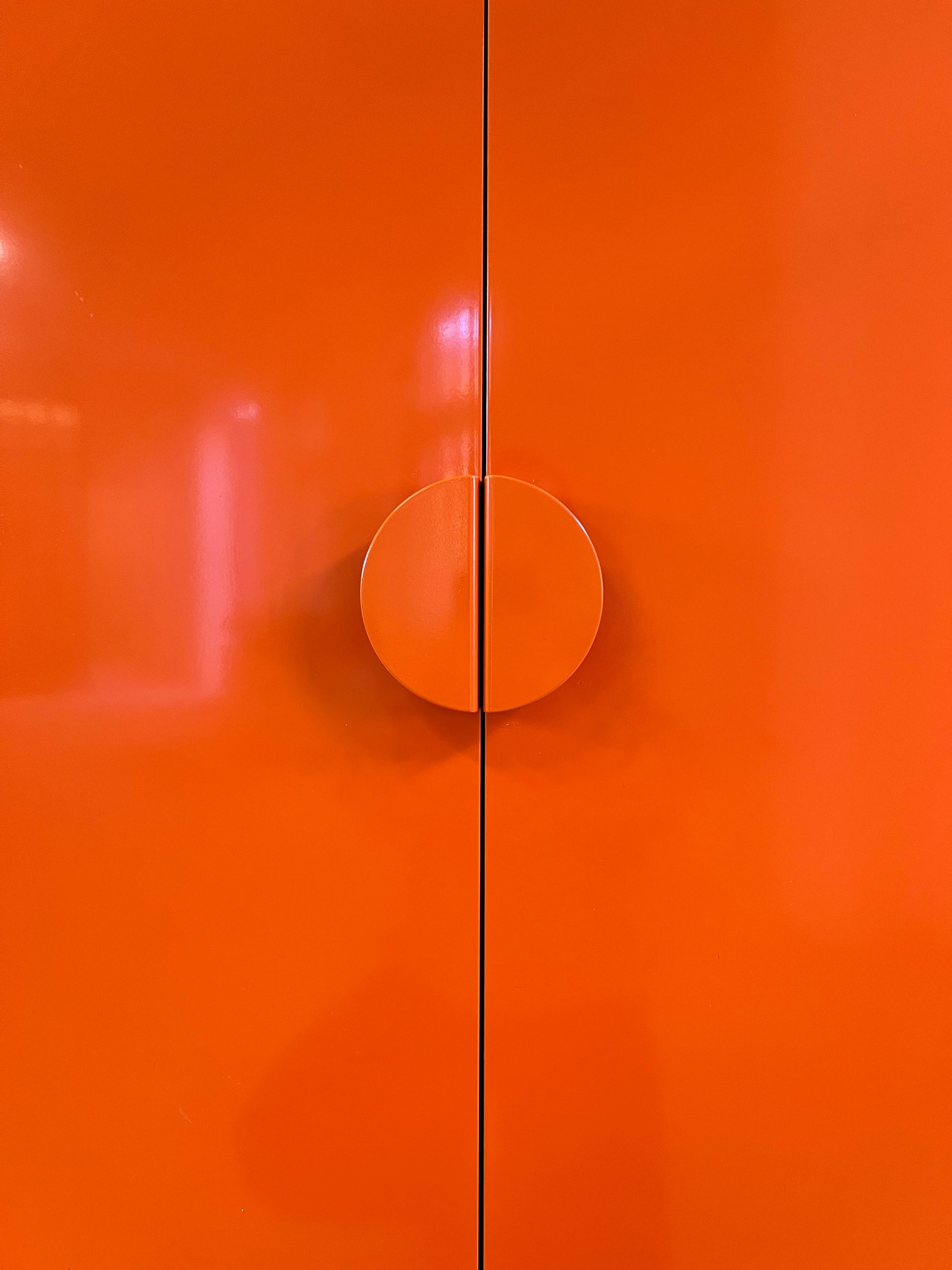 Schuhschrank orange von Schönbuch