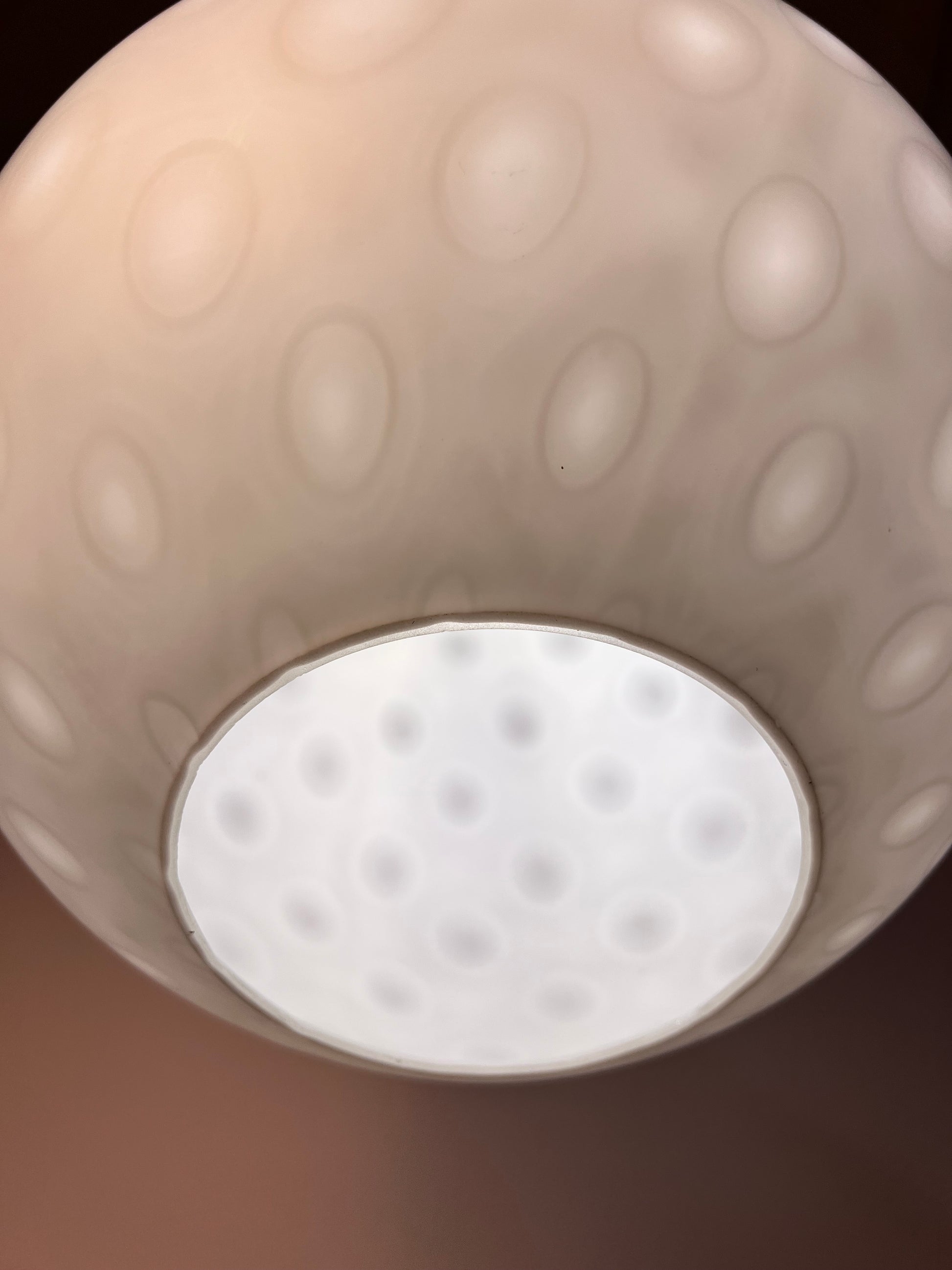 Hängelampe Modell Como Milchglas von Aloys Gangkofner für Peill & Putzler