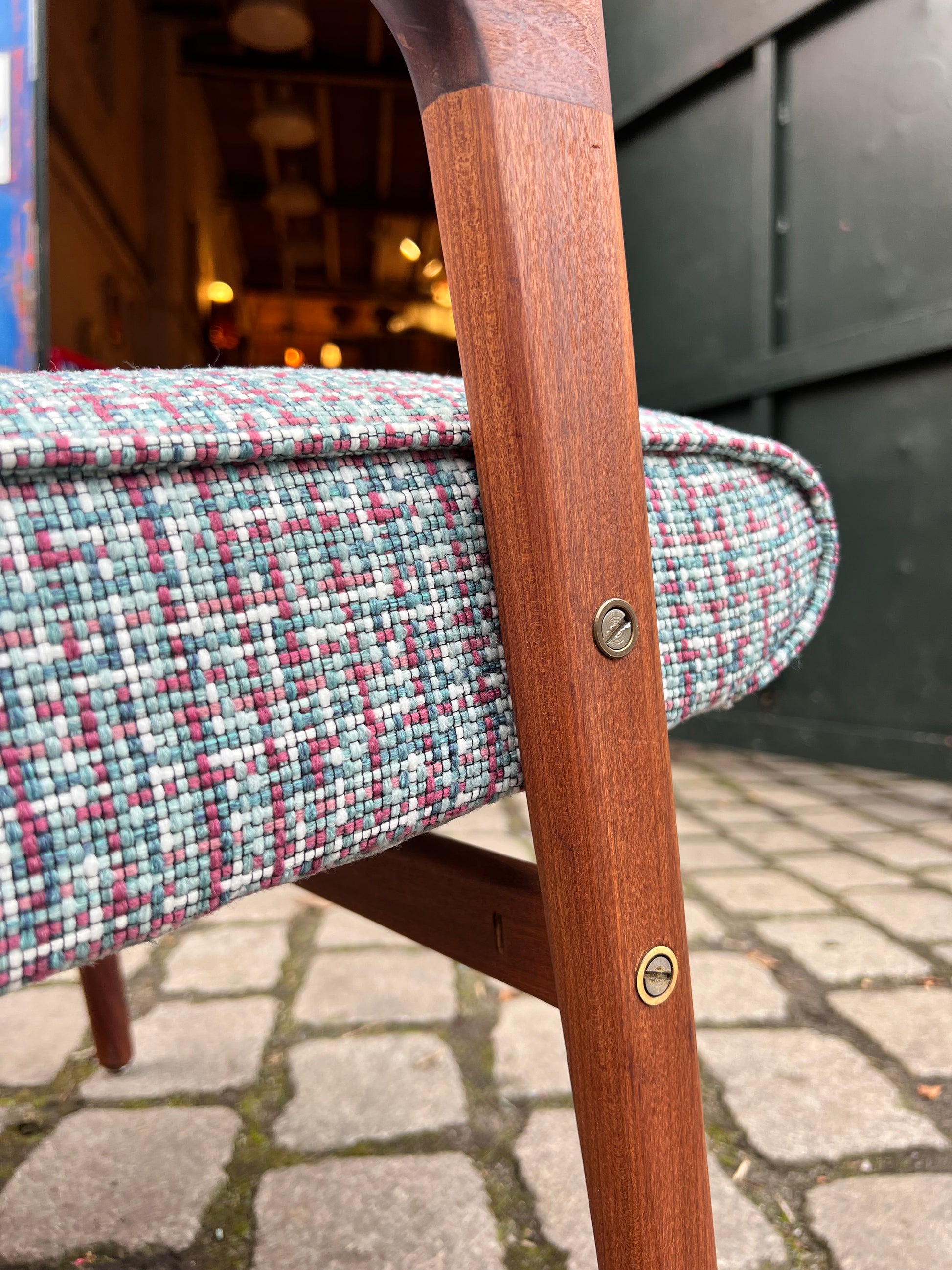 Ruster Lounge Chair neu gepolstert von Yngve Ekström für Swedese