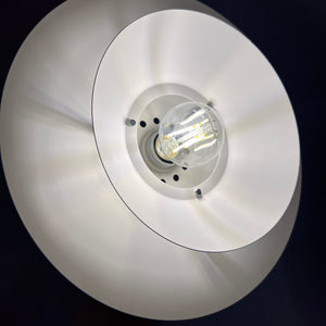 Lamellenlampe weiß von Formlight aus Dänemark