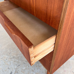 Kommode Teak mit Schloss aus Dänemark