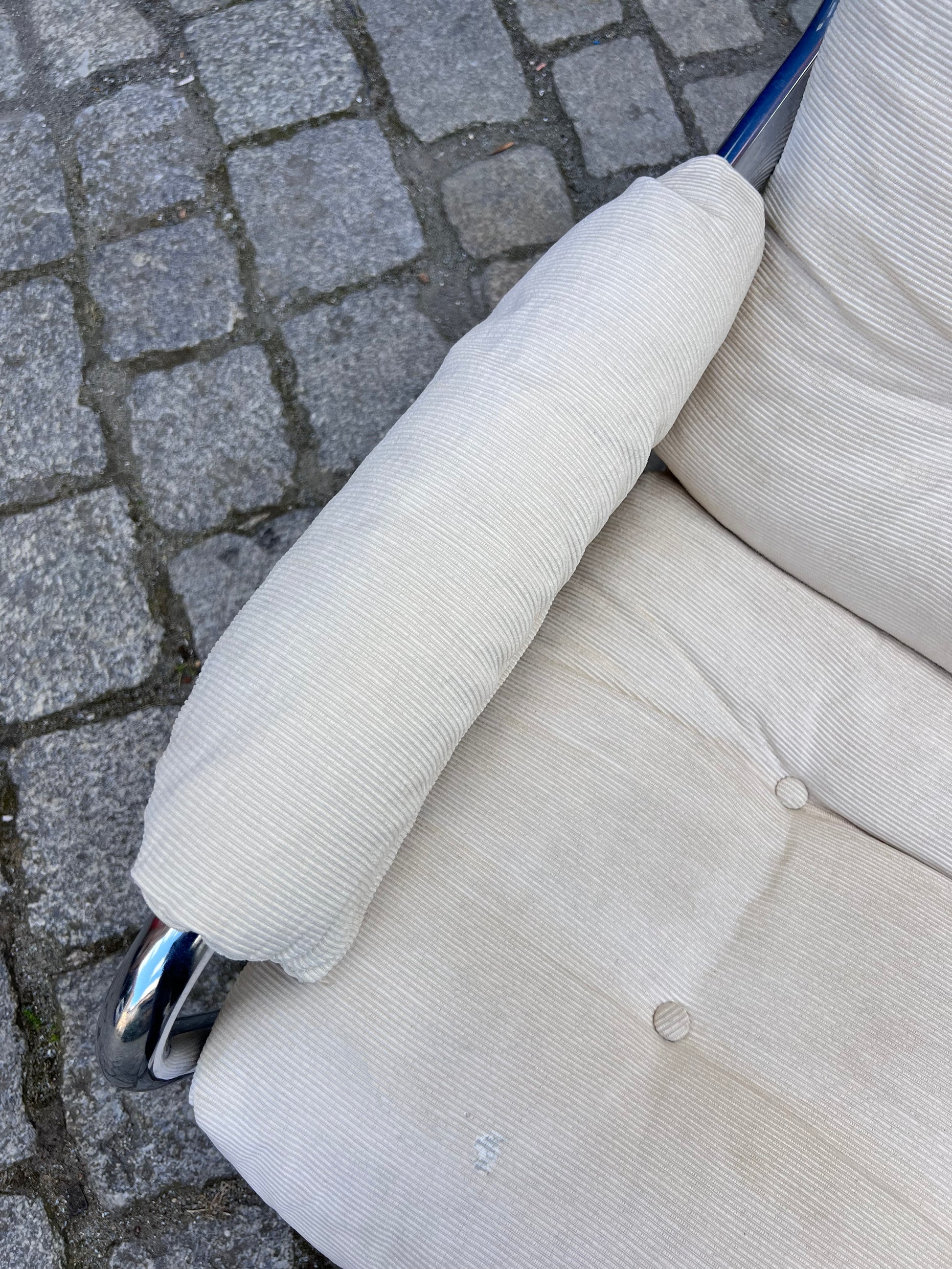 Sessel beige Kord Chromgestell